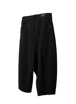 Image of EQUALNEAR - Pilgrim Cropped Shorts (Black)