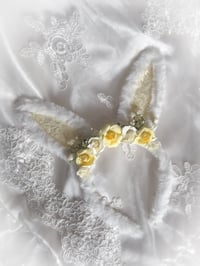 Image 2 of Daffodil Bunny Ears