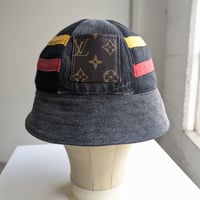 Image 2 of Reworked 6-panel Reversible Bucket Hat Mickey x Louis Vuitton pocket XL 24"