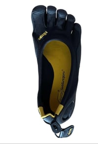 Image 1 of Vibrant Five Fingers shoe