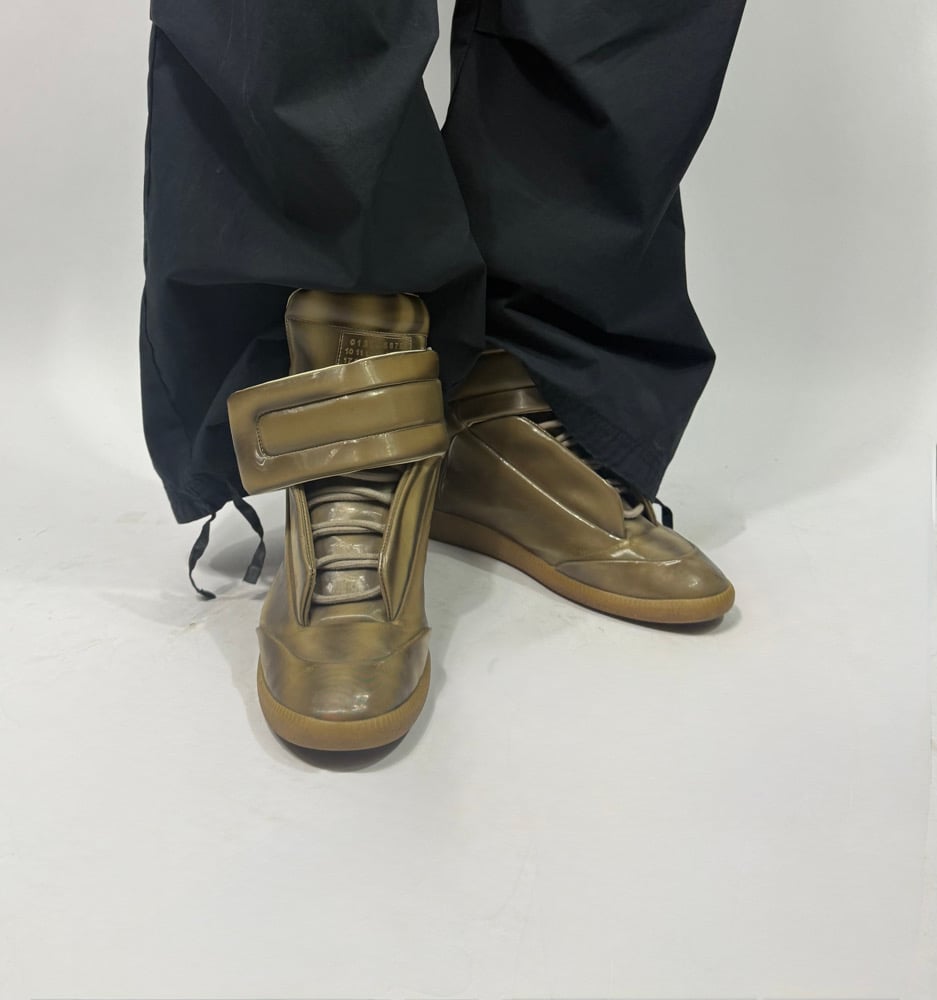 Image of Margiela 2008 'Artisanal Gold' Futures