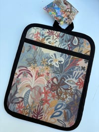 Image 1 of Pot Holder - Broadwater Break