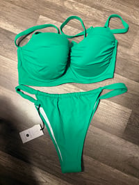 NWT 2 piece green