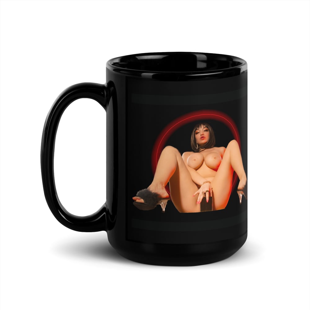 "MOMMY LOVES YOU" BLACK COFFEE MUG