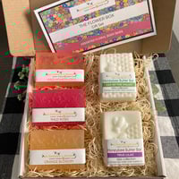 Image 1 of The "Flower Box" Assorted Body Bar Gift Set