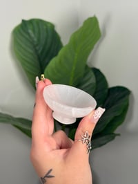 Image 3 of SMALL SATIN SPAR BOWL WITH DECORATIVE STAND