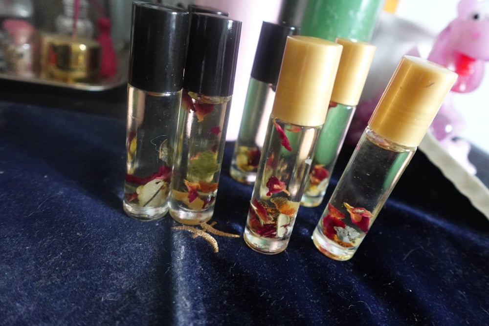 Image of  ANTI-STRESS AROMATHERAPY ROLLERS *New formula!