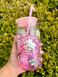 Image 3 of Ombre style jelly cup with matching lid and straw