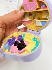 Image 10 of Ensemble bracelet et Polly Pocket tête de chien Complet