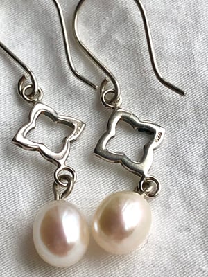 Lovely Freshwater White Pearl Drop Earrings with 925 Sterling Silver Wires. No4