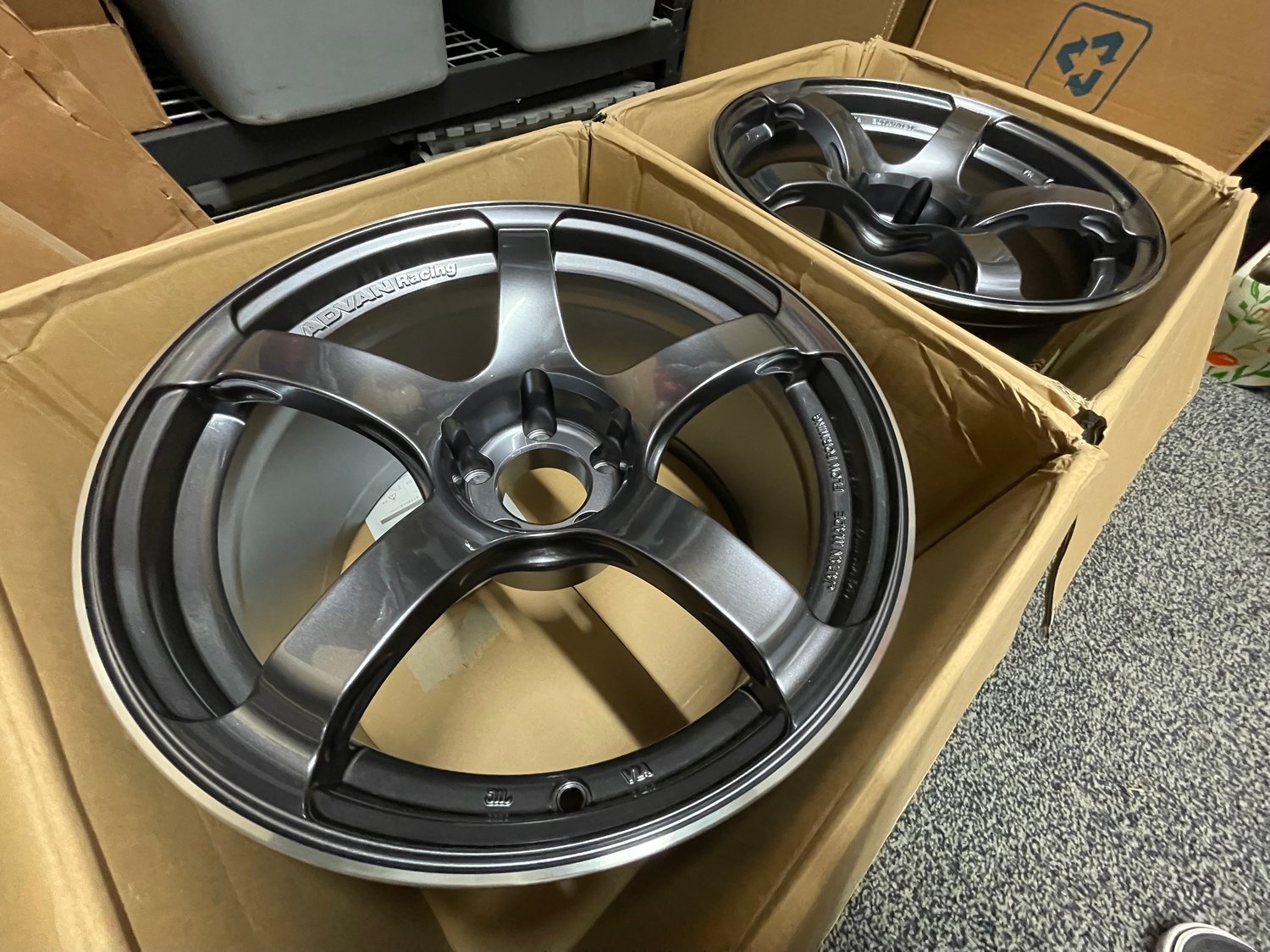 Image of Advan TC4 18x10.5” +15 5x114.3 PAIR NEW racing gunmetal