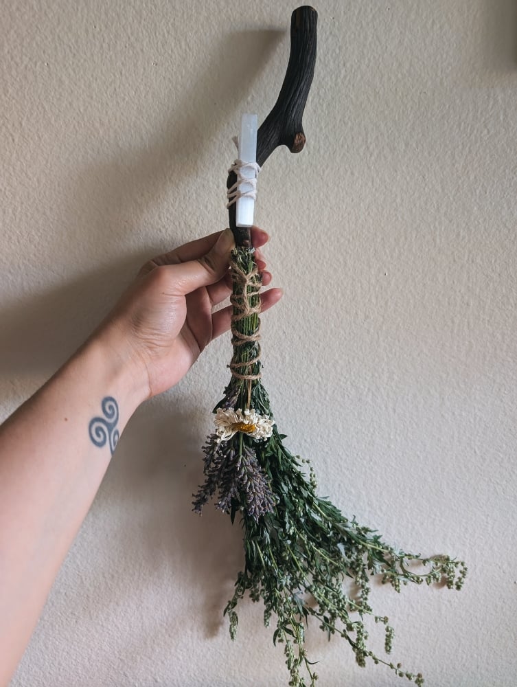Image of Mugwort and Lavender Broom (wrapped on wood)