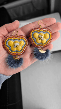 Image 1 of Bumblebee earrings