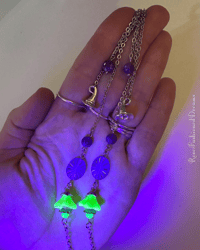 Image 10 of Eclectic Witch (Removable Charms) Custard Uranium Glass Eyeglass Chain