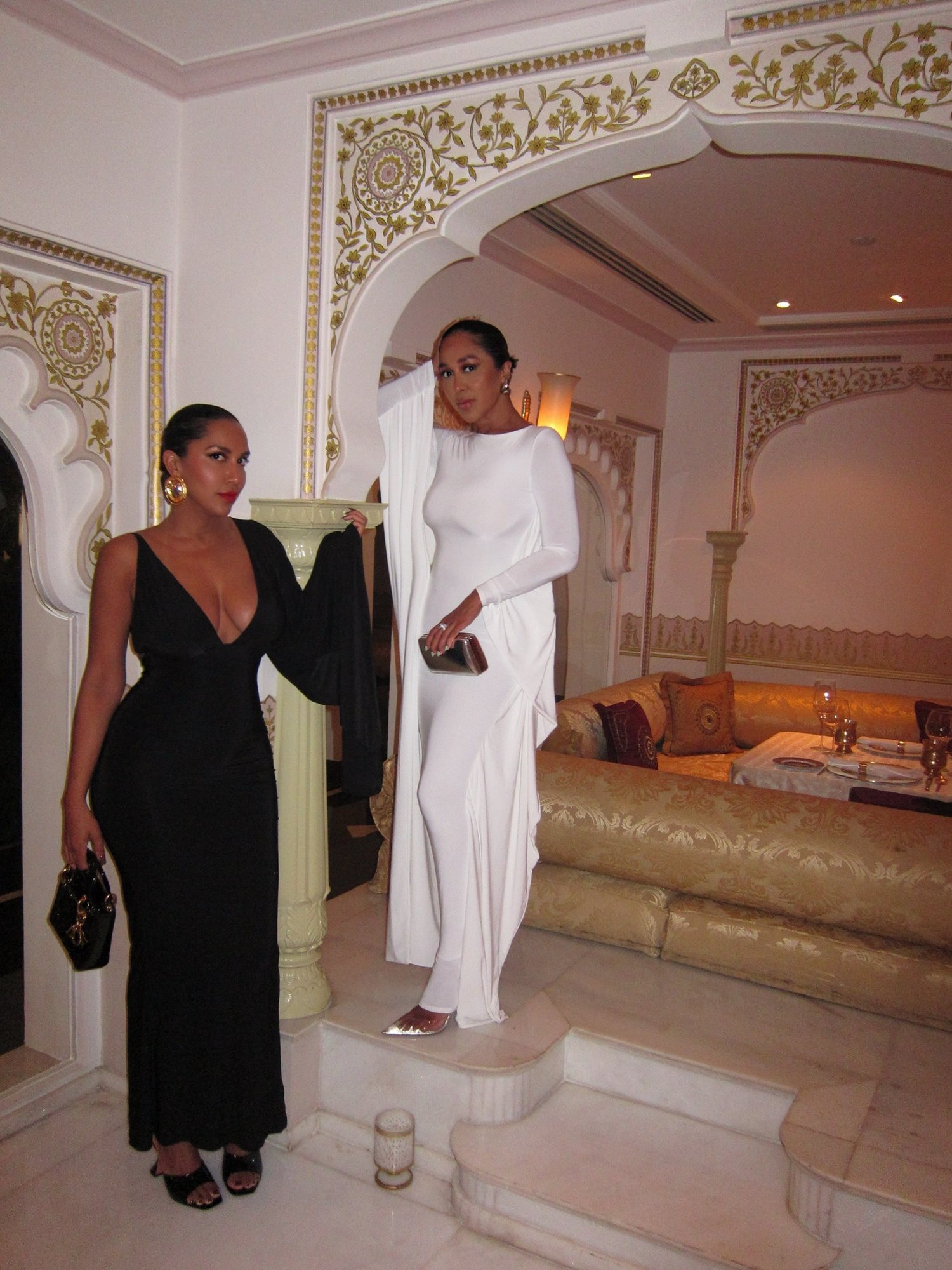 Image of WHITE LONG BATWING MAXI DRESS (XS)