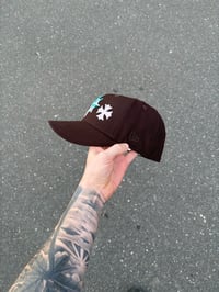 Image 3 of PINK BRIM BROWN SEATTLE MARINERS  CUSTOM FITTED CAP