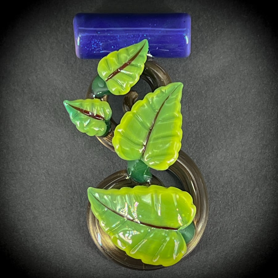 Image of Jungle Green Vine Pendant