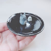 Image 2 of Totoro Trinket Dish White Gold Version (3.5 Inches In Length) 