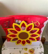 Big sunflower napkin holder 