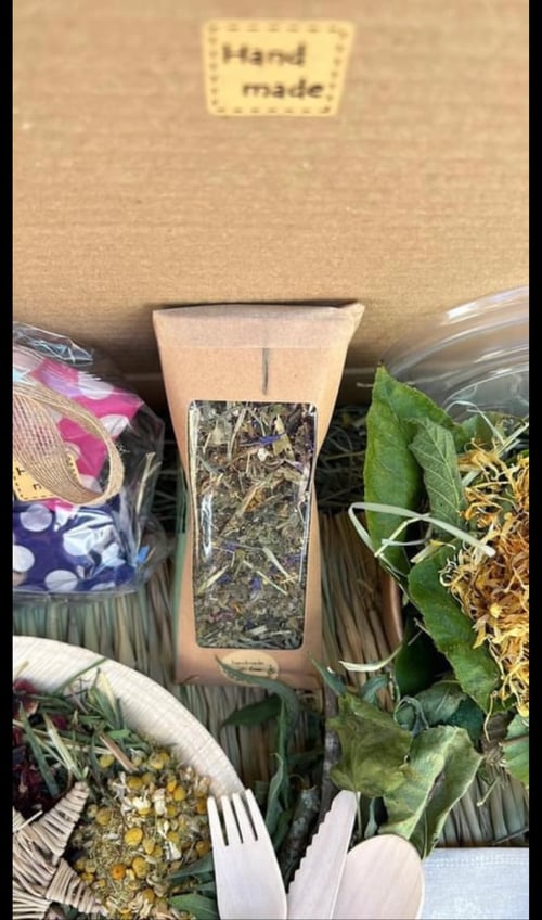 Image of Picnic box (FAKEAWAY RANGE)