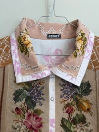 Image 17 of Young lady (l/xl)