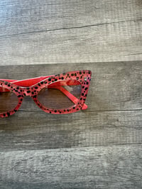 Image 2 of Glasses 6