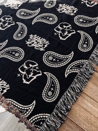 Image 5 of Paisley Woven Blanket