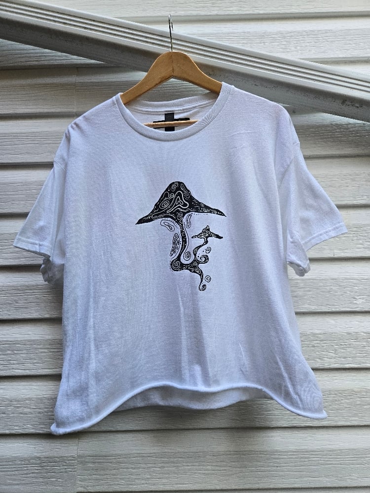Image of Swirly mushroom crop tee 