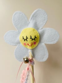 Image 2 of Daisy Magical Wand