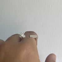 Image 2 of seek magic everyday ring