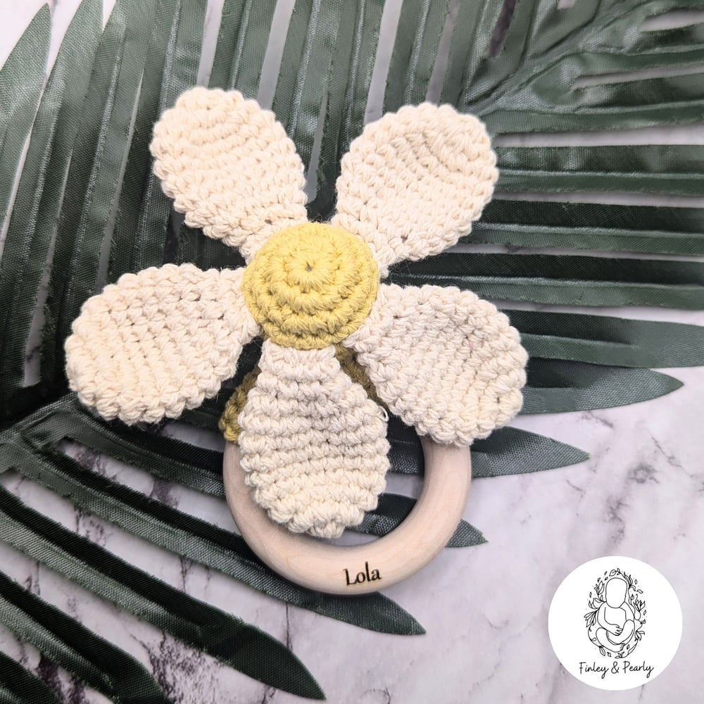 RATTLE: Personalised Flower