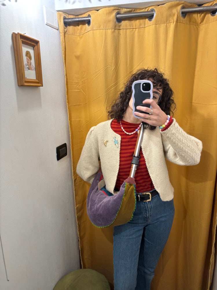 Image of Big Banana viola/avio