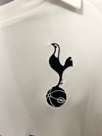 Image 5 of Tottenham Hotspur “MODRIĆ 14” 2011/12 Match Issue Long Sleeve Home Shirt + Europa patches (XL)