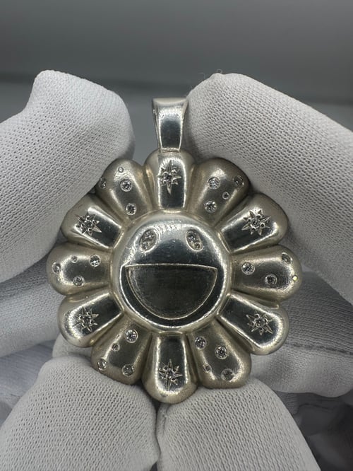 Image of 925 Sterling Silver VVS1 Diamond Set Murakami Flower Pendant by Water and Gold