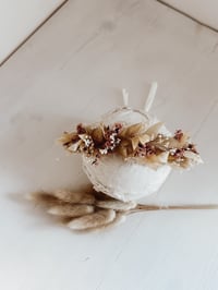 Image 1 of Sylvie halo