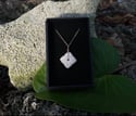 Gaosåli Flower Necklace (1)