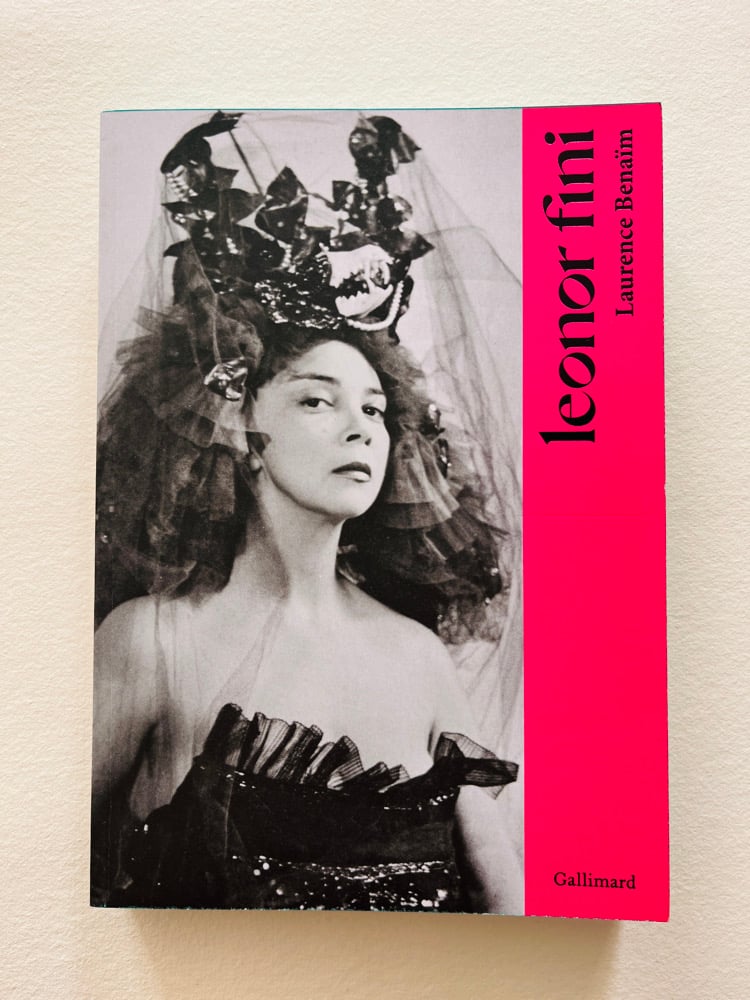 Image of Book Leonor