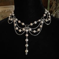 Image 2 of THE ADÈLE PEARL NECKLACE 