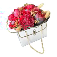 Image 4 of wax melt handbag bouquet