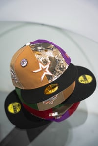 Image 3 of New Era 59Fifty “What The Cozy” 