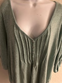 Image 10 of New 3X Kim Roger’s Top #741*12