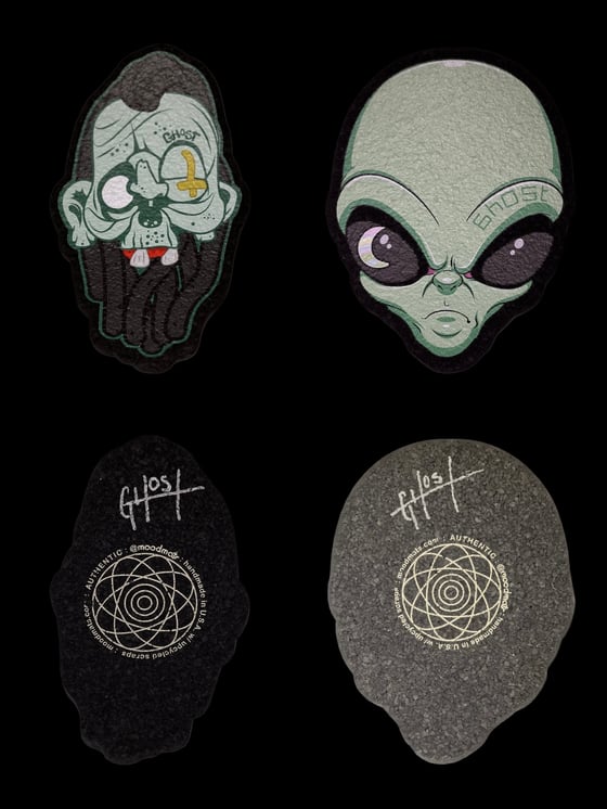 Image of Combo 1 x Alien and 1 x Shrunken Head Mood Mats