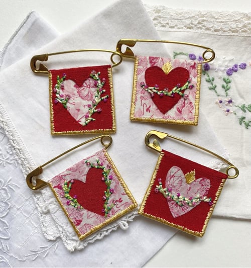 Image of Broche « St Valentin »