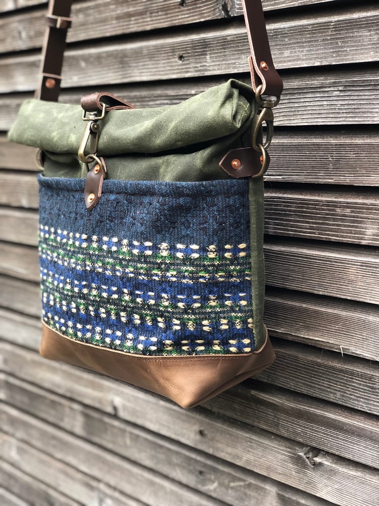 Image of Waxed canvas satchel with handwoven exterior pocket