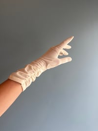 Image 1 of 1950s Ruched Gloves 