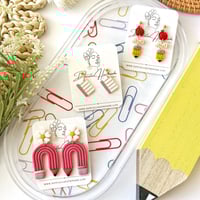 Image 5 of Sueños en la Mochila Earrings