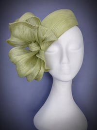 Image 1 of 'Charis' in Hill green