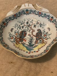 Image 2 of Ovoid platter
