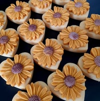 Image 3 of Daisy Heart Mini Soaps