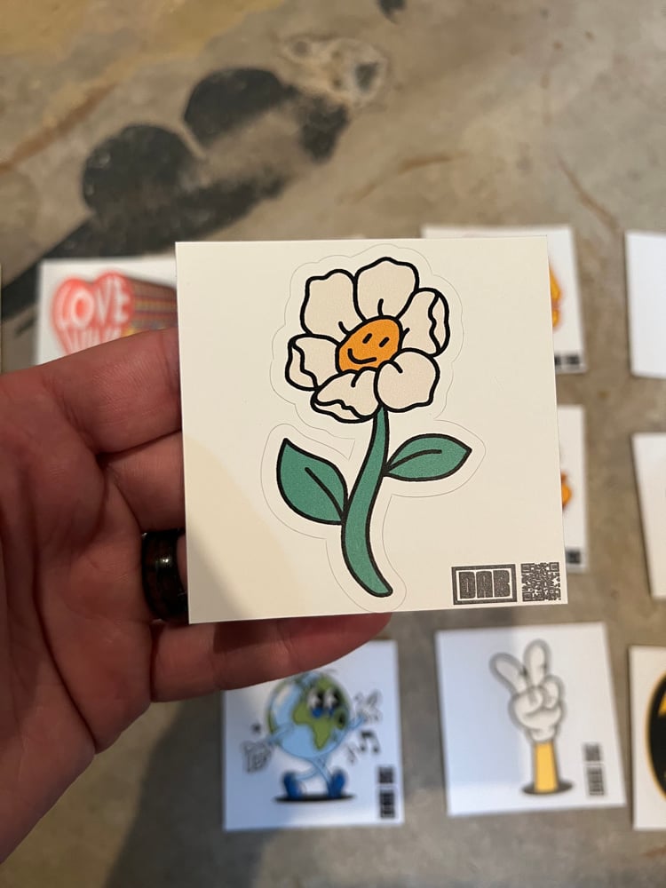 Image of Happy Flower Retro 3 Inch